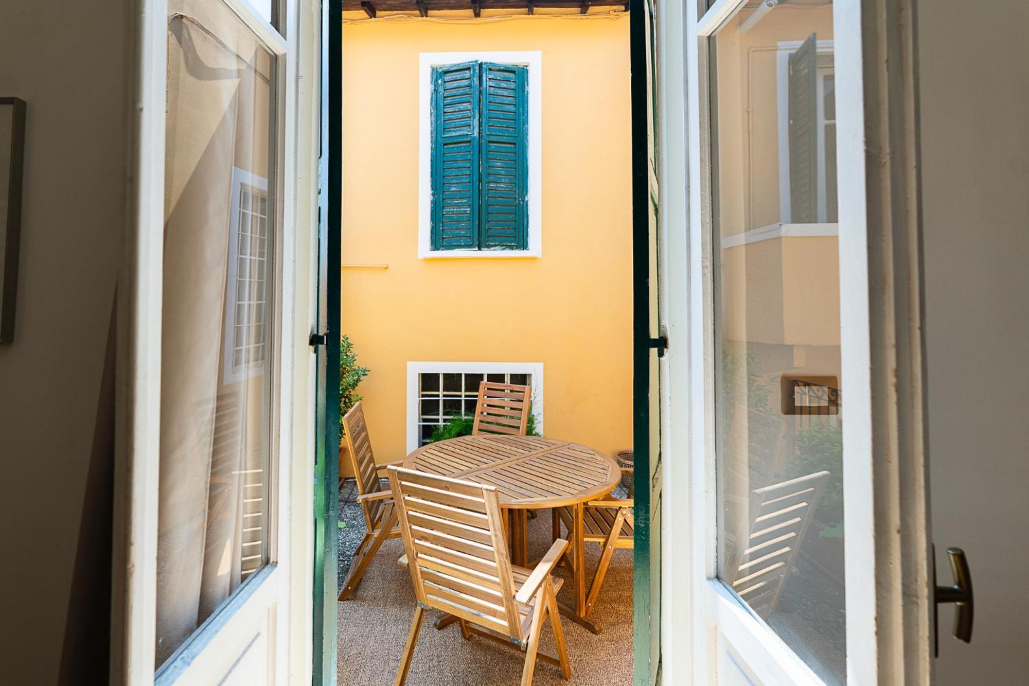 Aparthotel Palazzo Delle Guglie By Postcardsfrom à Vérone Extérieur photo